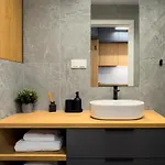 Urban Premium 18th Floor No 14 - Free Garage, Apartament *