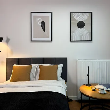 Urban Premium 18th Floor No 14 - Air Condition - Free Garage, Apartament Katowice