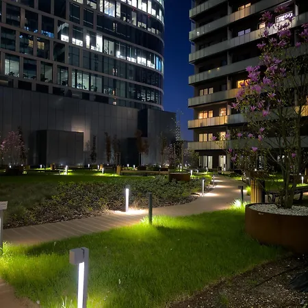 Urban Premium 18th Floor No 14 - Air Condition - Free Garage, Apartament *