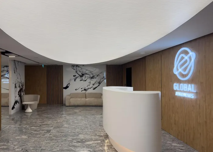 Urban Premium Global 18th Floor No14, Free Garage, Self Chec-in, No Deposit * Katowice