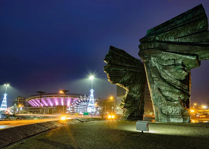 Urban Premium Global 18th Floor No14, Free Garage, Self Chec-in, No Deposit *